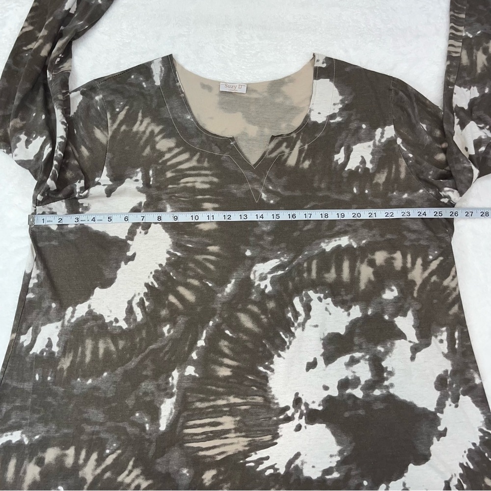 Suzy D London Jaimie Curve Tie Dye V Neck Tunic Blouse Womans Sz 2 Or US 14/16 - Picture 9 of 9